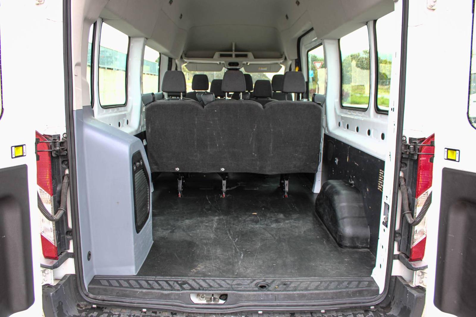 Ford Transit Bus 2.0 TDCi 9MIEST