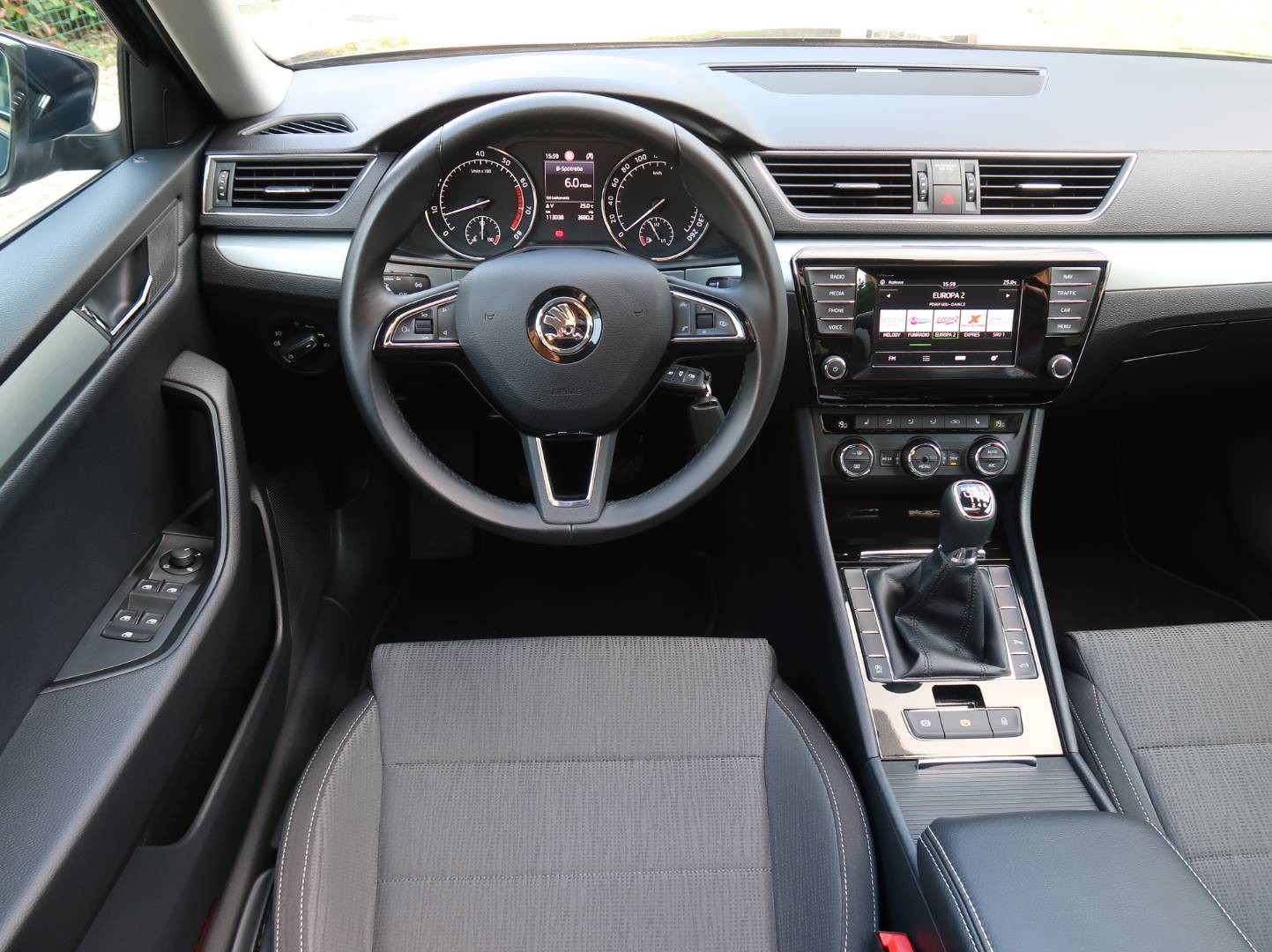 Škoda Superb Combi 1.4 TSI Style 2017 - 113.000 km