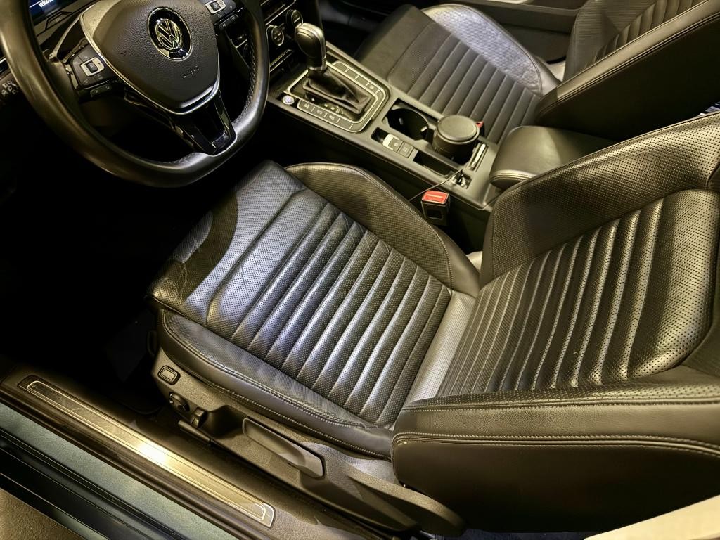 Volkswagen Passat 2.0 BiTDI 240k BMT Highline 4MOTION DSG