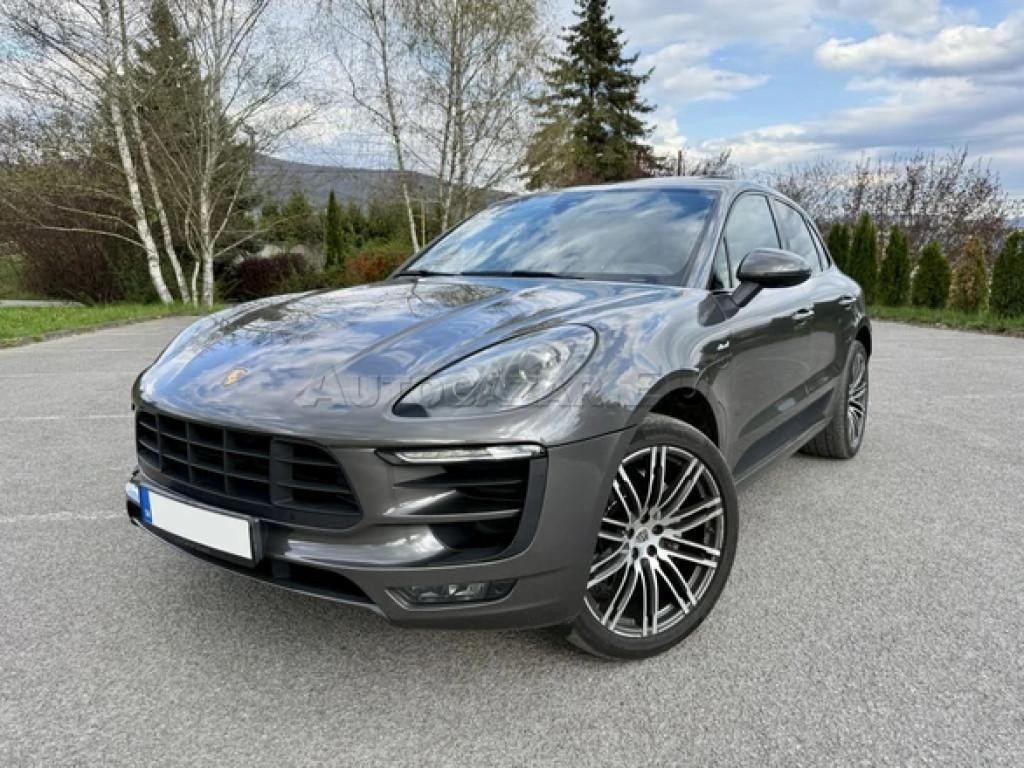 Porsche Macan S 21