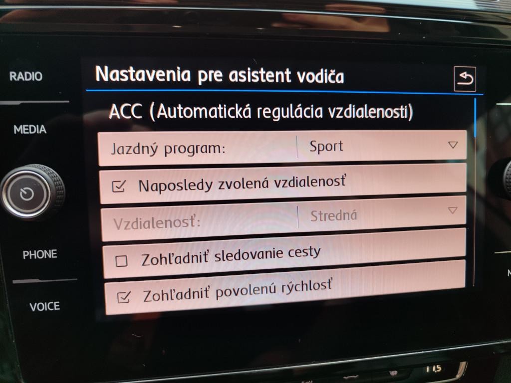 Volkswagen Arteon 2.0 TDI SCR BMT Elegance
