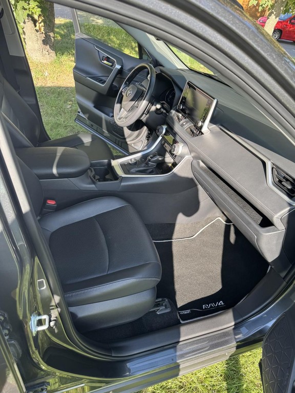 Toyota RAV4 2.5 Hybrid e-CVT Executive AWD