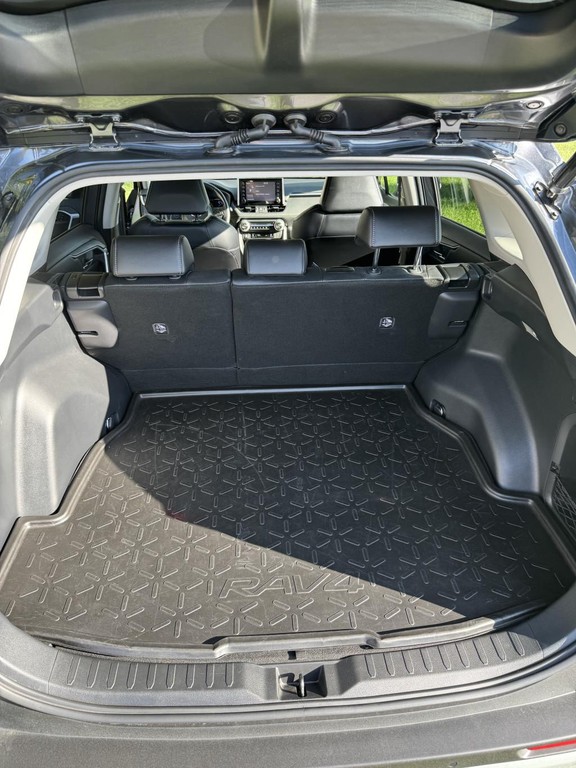 Toyota RAV4 2.5 Hybrid e-CVT Executive AWD