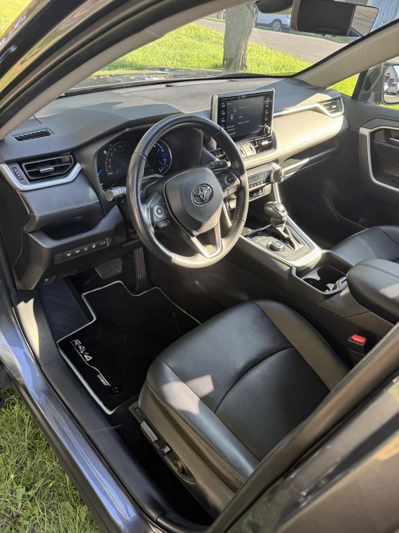 Toyota RAV4 2.5 Hybrid e-CVT Executive AWD