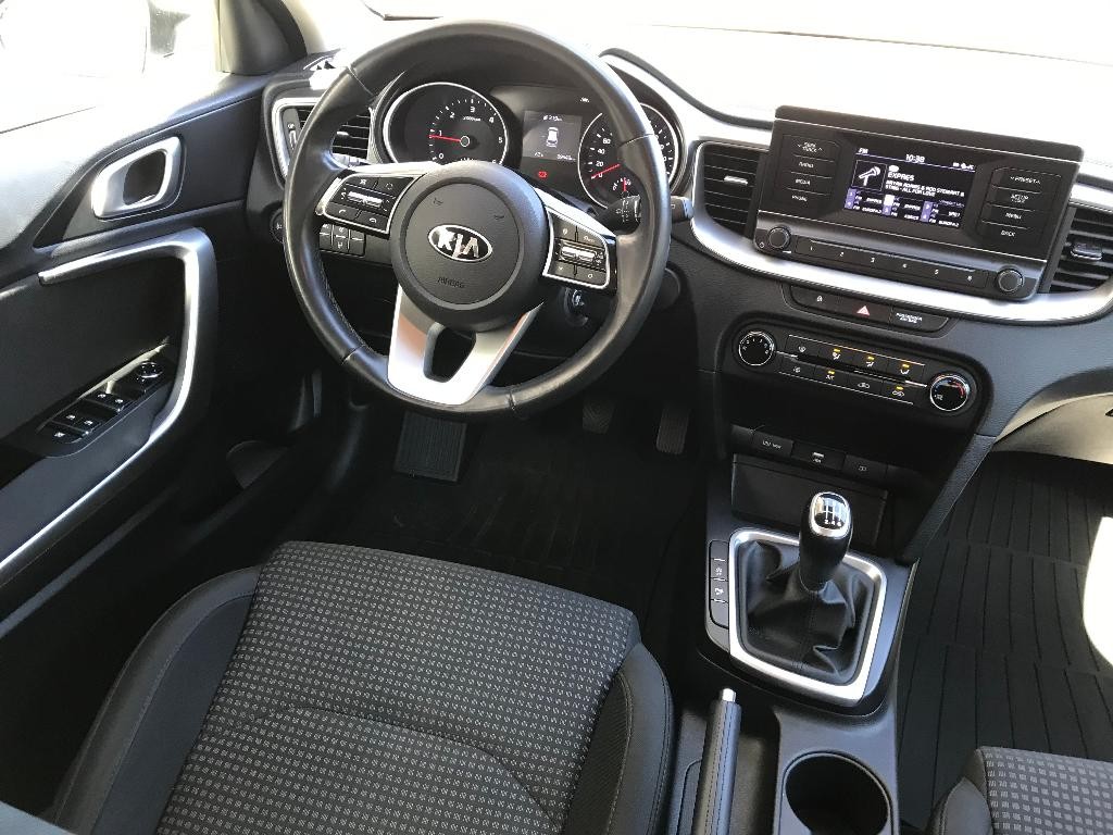 KIA Cee’d Sporty Wagon 1.6 CRDi Silver