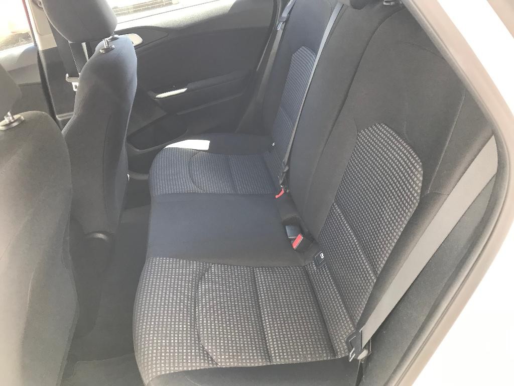 KIA Cee’d Sporty Wagon 1.6 CRDi Silver