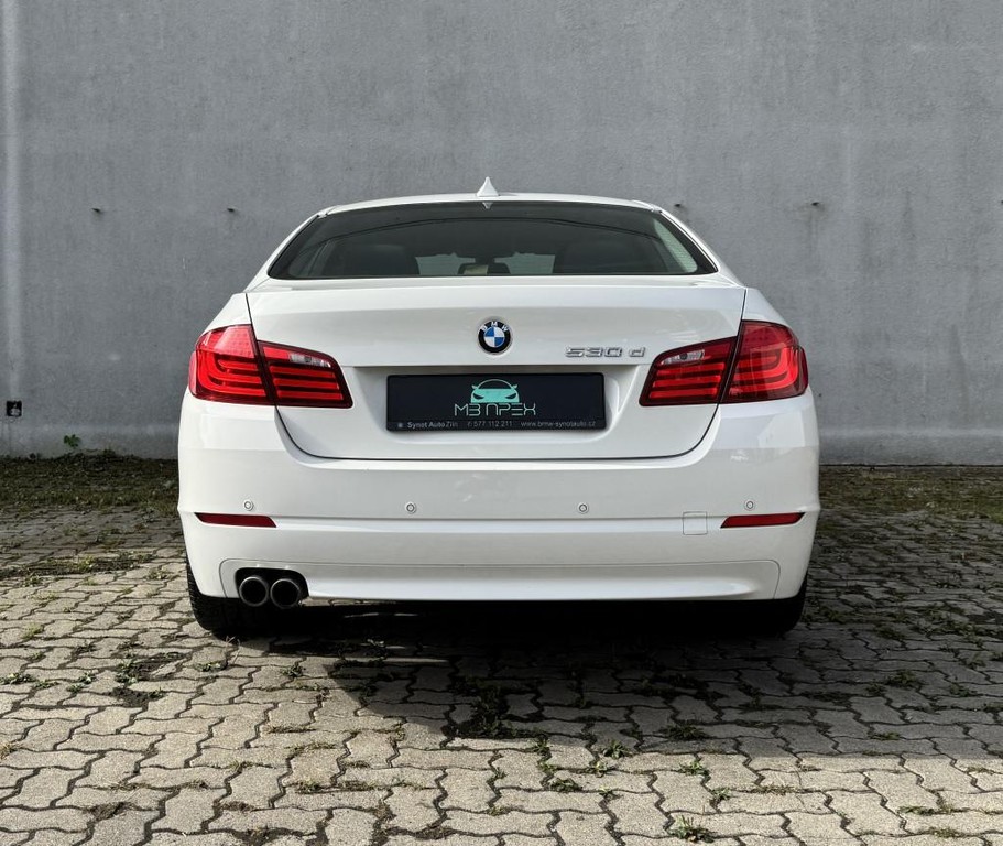 BMW rad 5 530d xDrive A/T
