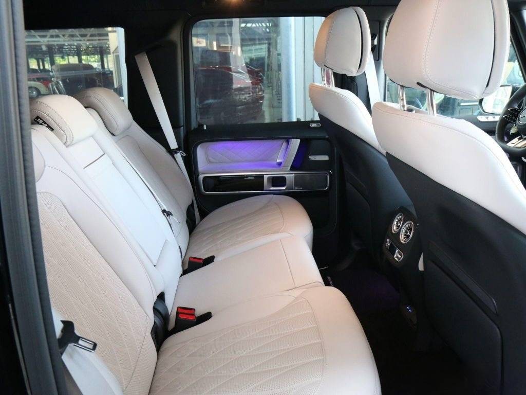 Mercedes-Benz G trieda 63 AMG