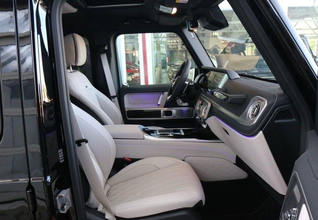 Mercedes-Benz G trieda 63 AMG