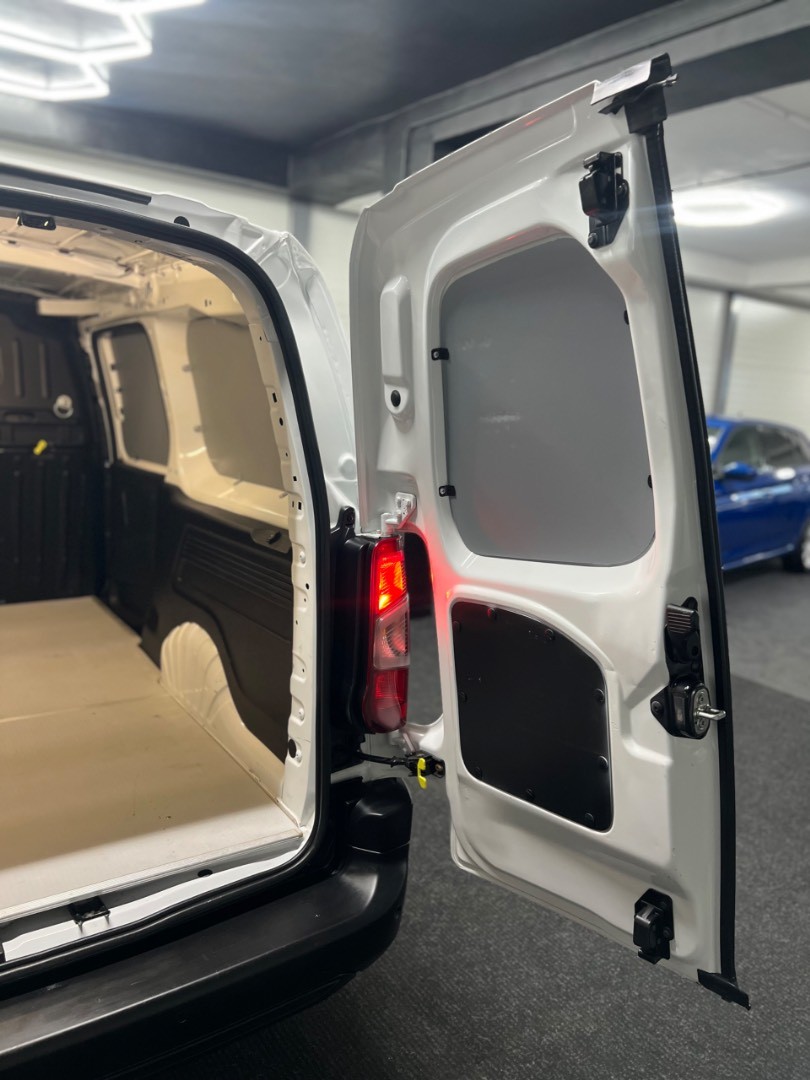 Peugeot Partner Pack L2 BlueHDI 100