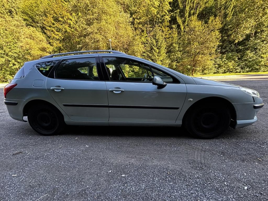 Peugeot 407 SW 2.0 HDi Confort Pack A/T