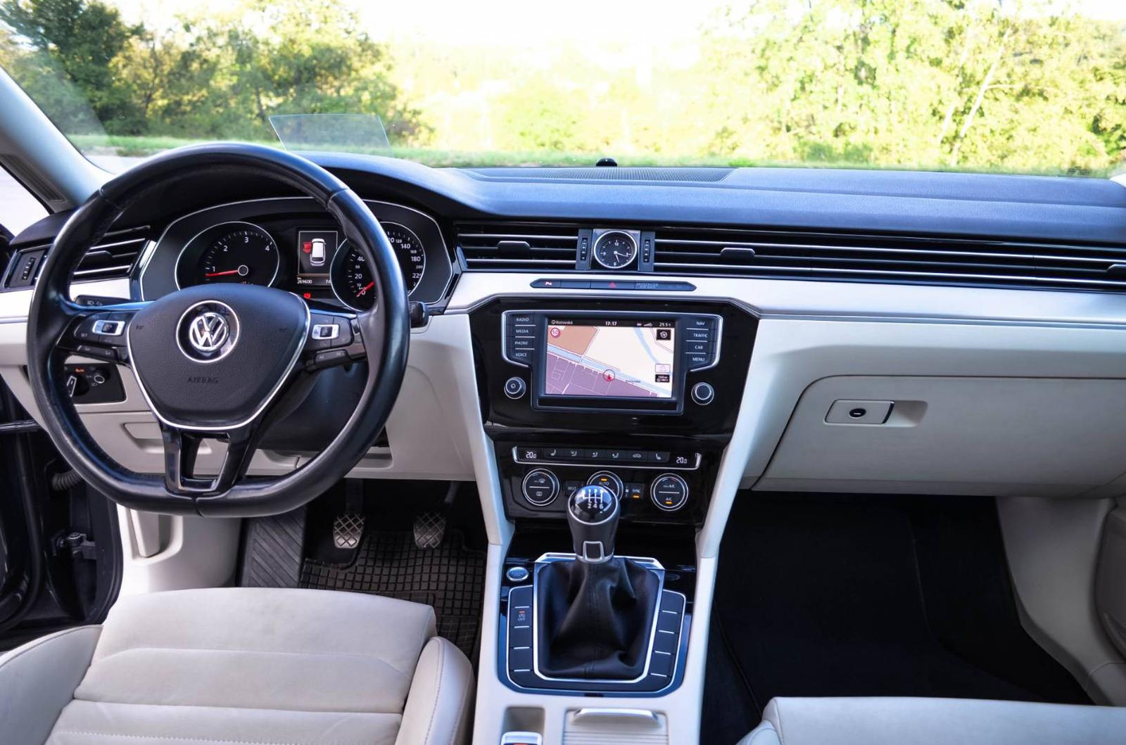Volkswagen Passat Variant 2.0 TDI BMT Business Highline
