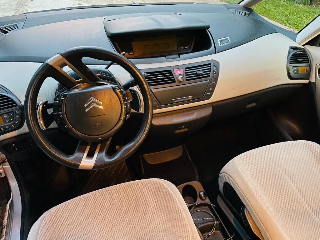 Citroën C4 Grand Picasso 1.6 HDi 16V Confort BMP6