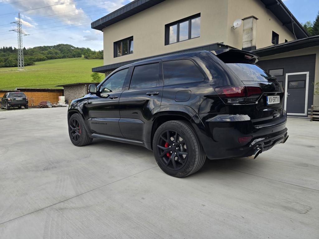 Jeep Grand Cherokee 6.4 V8 HEMI SRT A/T