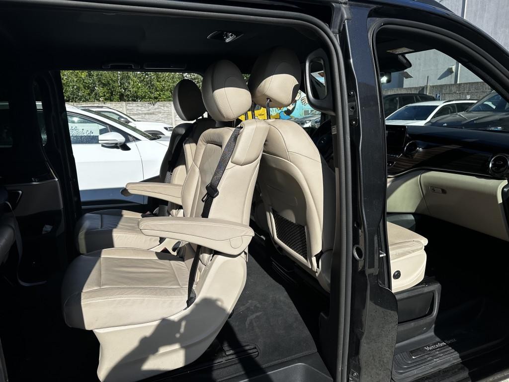 Mercedes V trieda 300 d extralang A/T 4MATIC