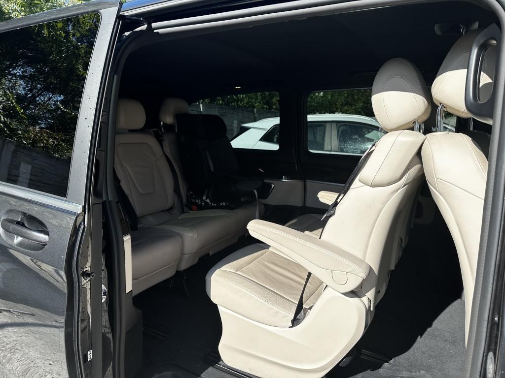 Mercedes V trieda 300 d extralang A/T 4MATIC