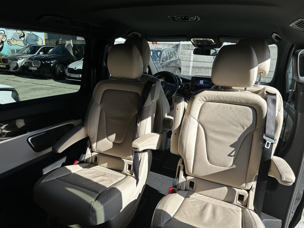 Mercedes V trieda 300 d extralang A/T 4MATIC
