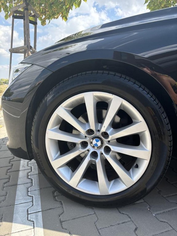 BMW rad 3 320d A/T