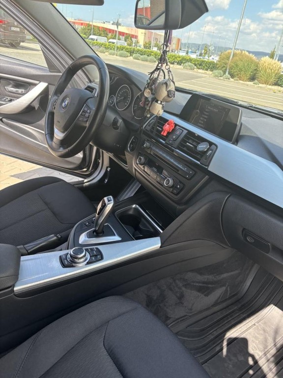 BMW rad 3 320d A/T