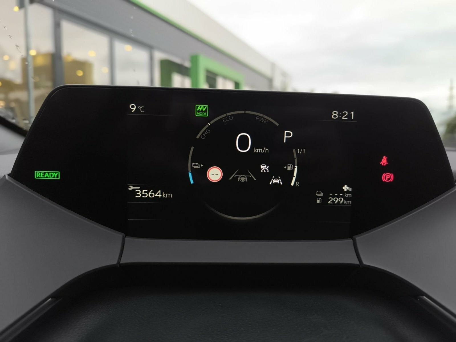 Osobné a úžitkové autá Toyota Prestige 2.0 Plug-in Hybrid (223 k) 2x4