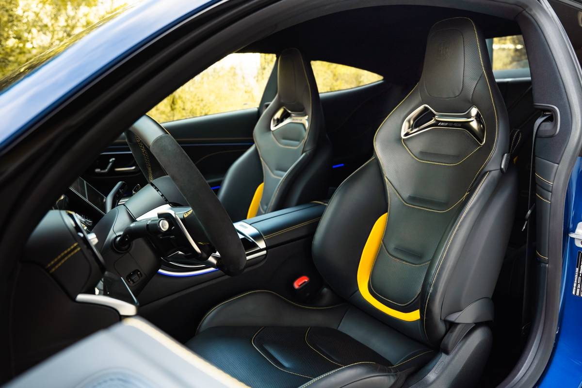 Mercedes-Benz CLE 53 AMG Performance 4Matic+ / RECARO / Carbon / Záruka / TOP