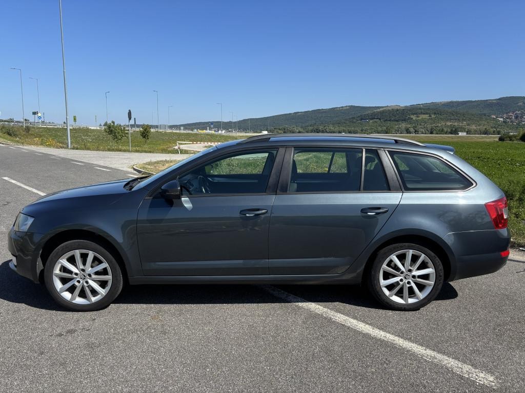 Škoda Octavia Combi 2.0 TDI Ambition