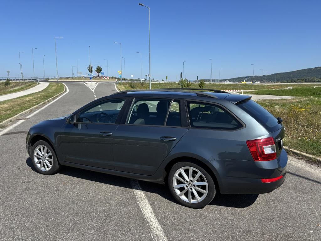 Škoda Octavia Combi 2.0 TDI Ambition