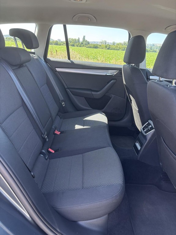 Škoda Octavia Combi 2.0 TDI Ambition