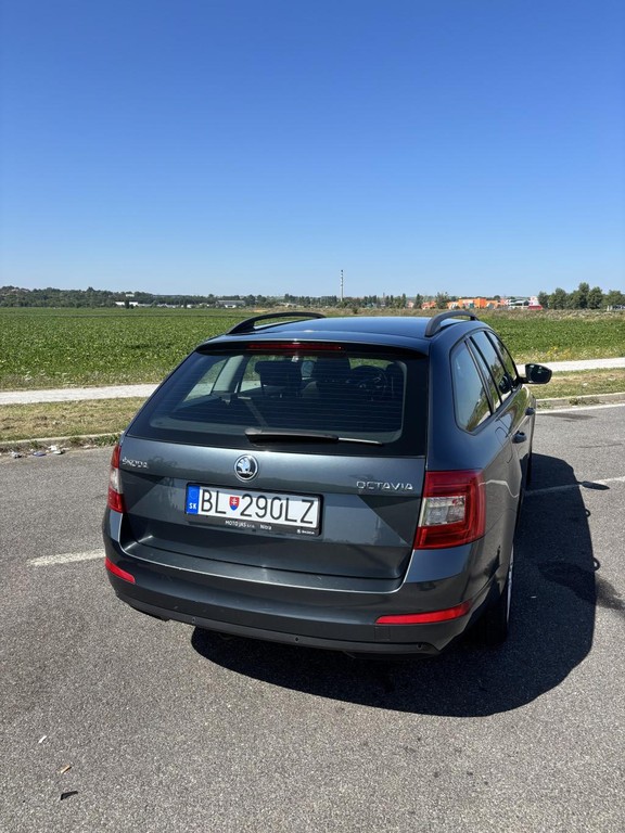 Škoda Octavia Combi 2.0 TDI Ambition