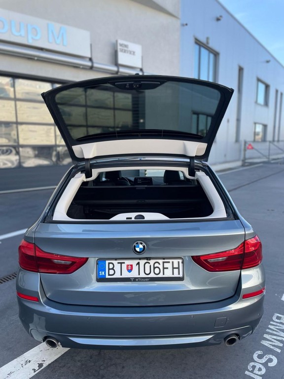 BMW rad 5 Touring 530d xDrive A/T