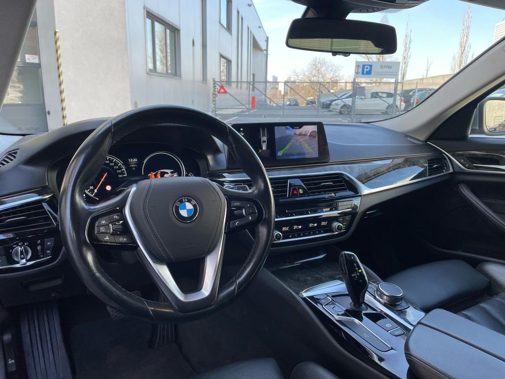 BMW rad 5 Touring 530d xDrive A/T