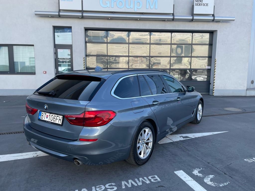 BMW rad 5 Touring 530d xDrive A/T