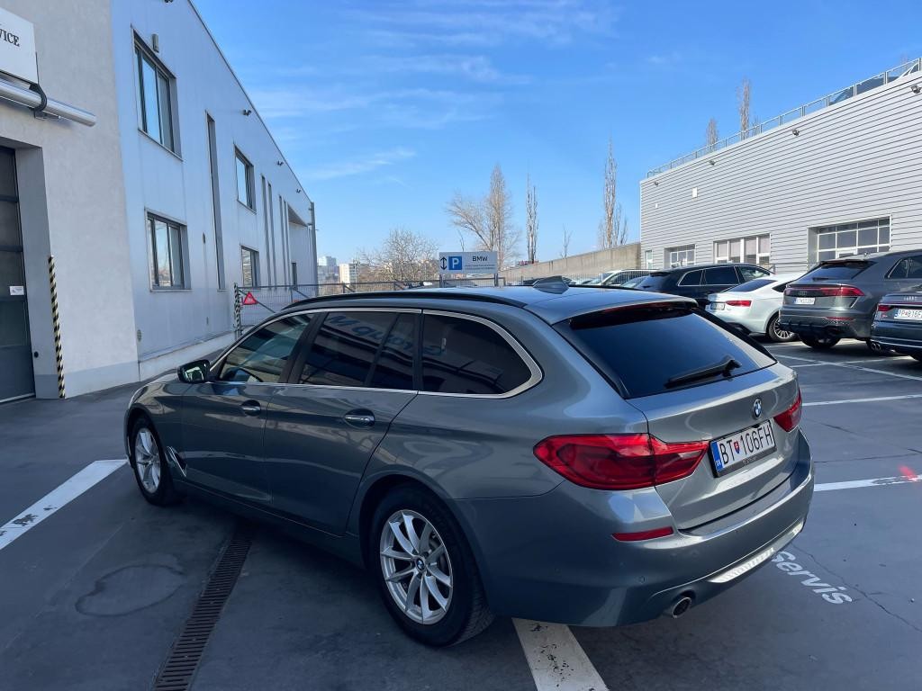 BMW rad 5 Touring 530d xDrive A/T