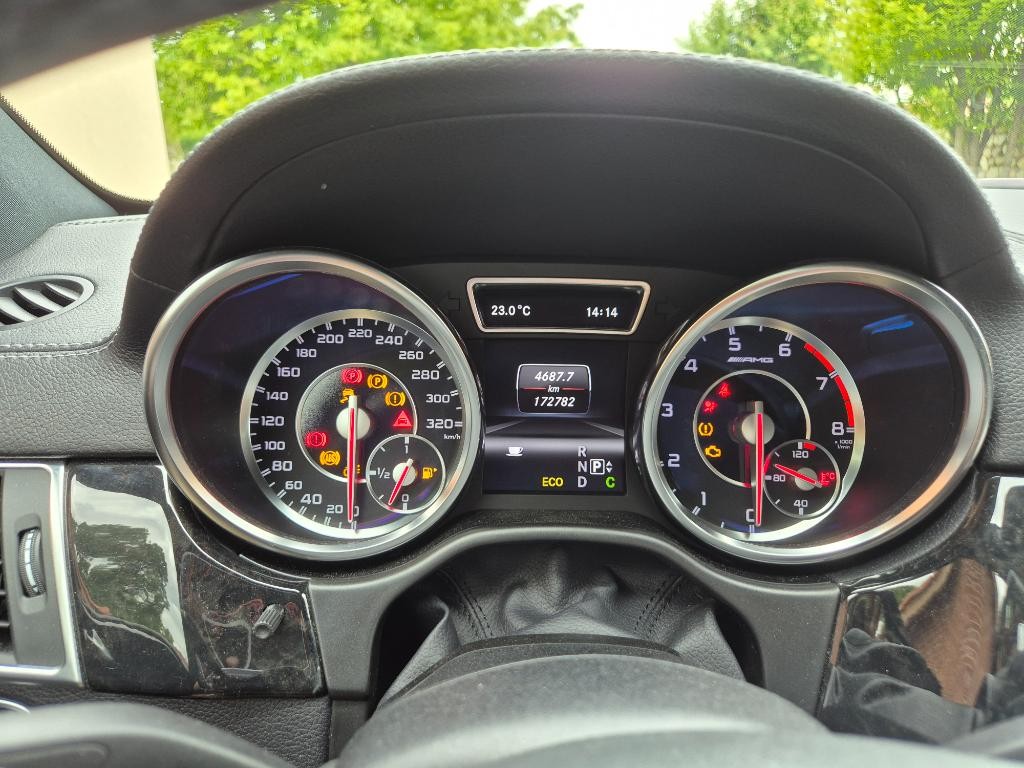 Mercedes GL trieda 63 AMG 4MATIC
