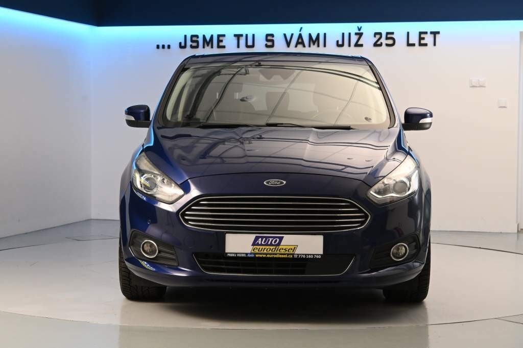 Ford S-MAX ACC SONY Tažné 2.0 TDCi TITANIUM