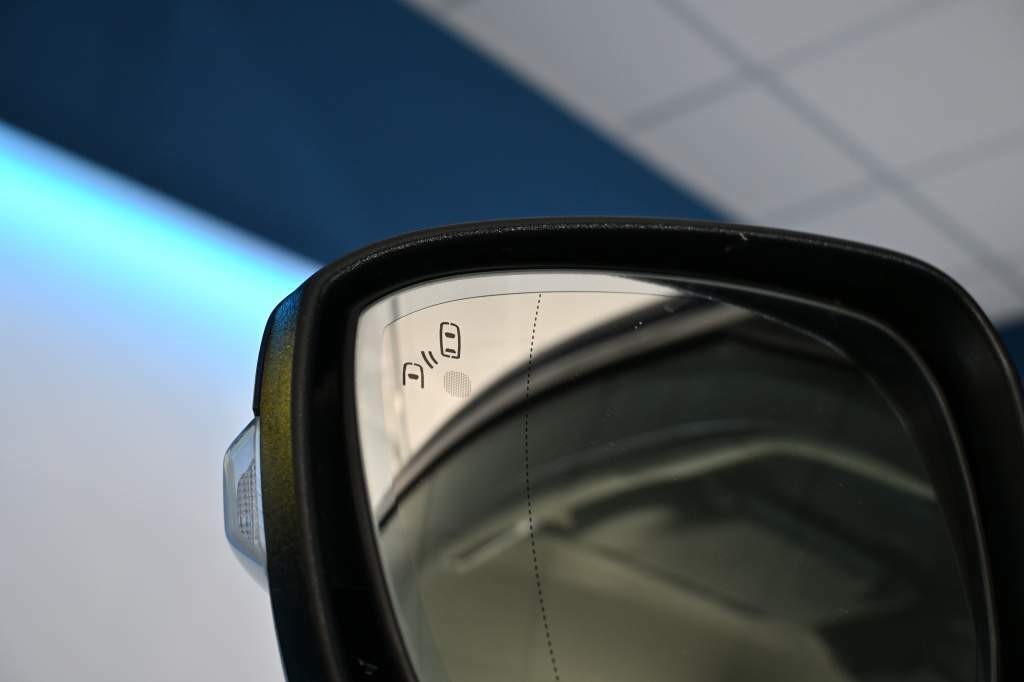 Ford S-MAX ACC SONY Tažné 2.0 TDCi TITANIUM