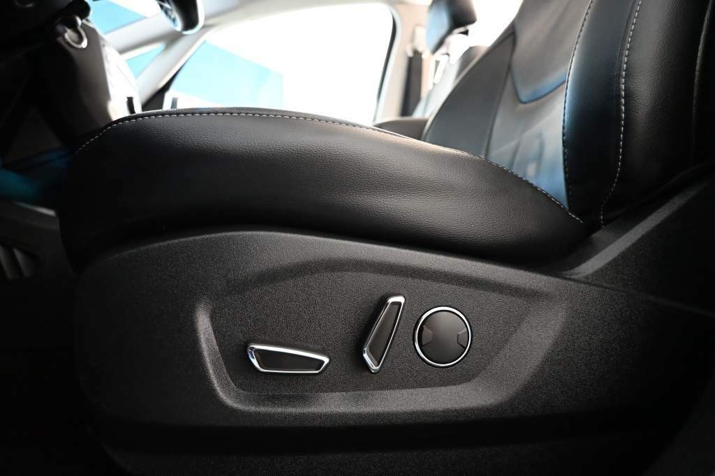 Ford S-MAX ACC SONY Tažné 2.0 TDCi TITANIUM