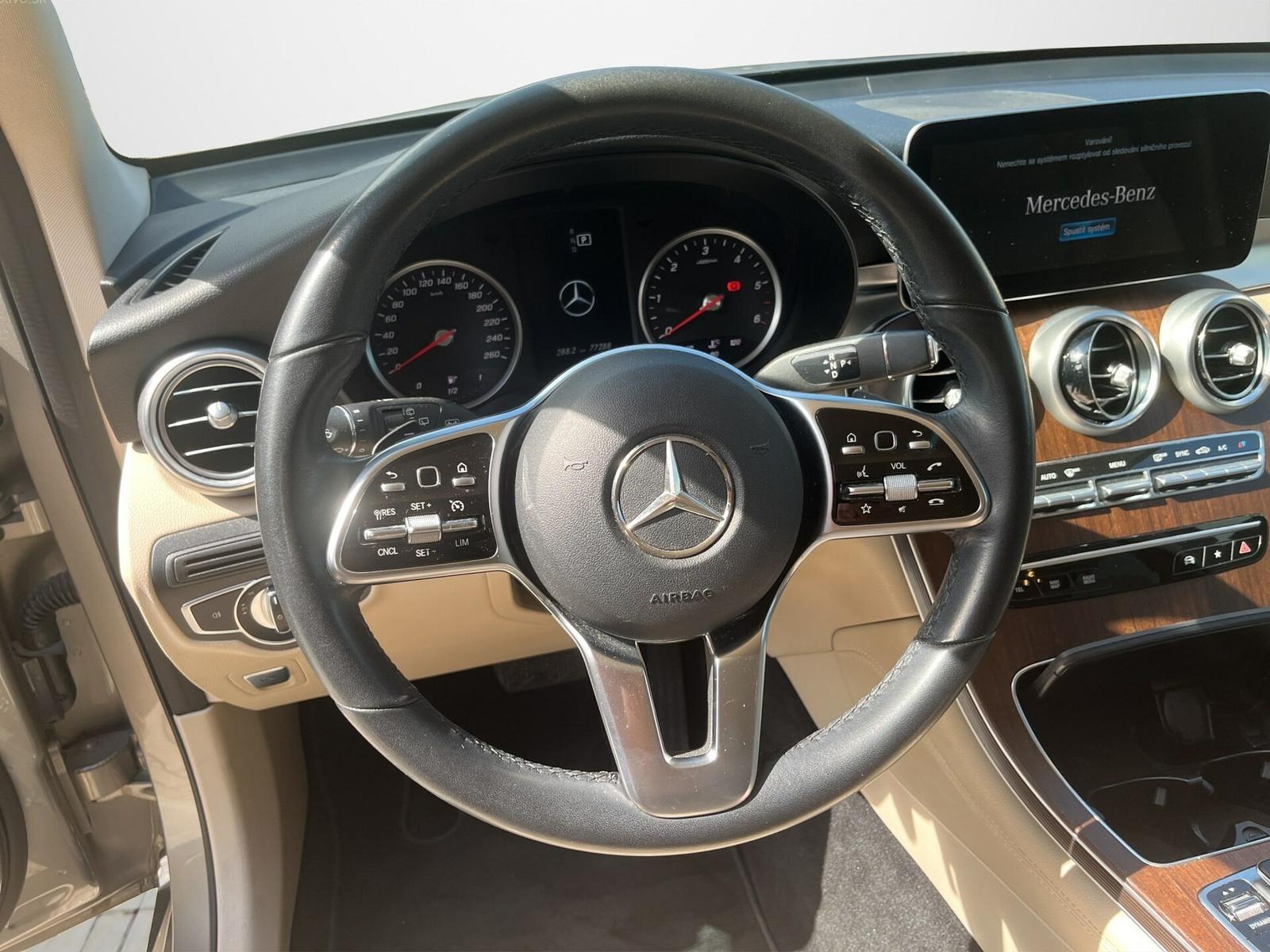 MERCEDES-BENZ GLC 220 d 4MATIC
