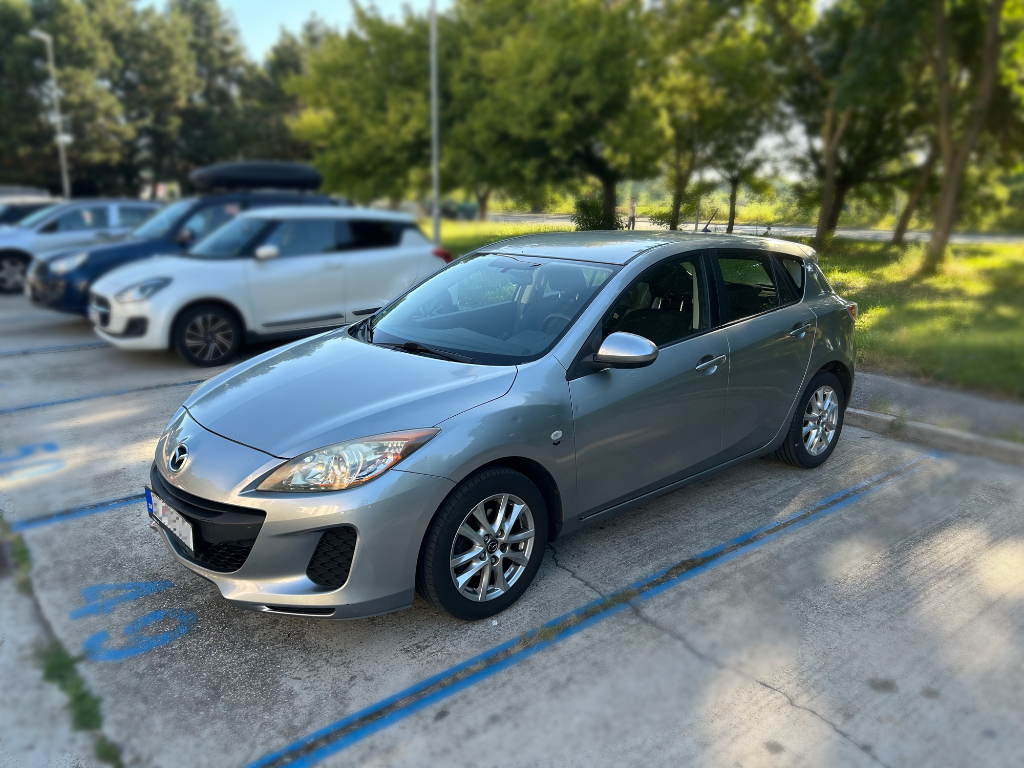 Mazda 3 1.6 MZR TE. 2012