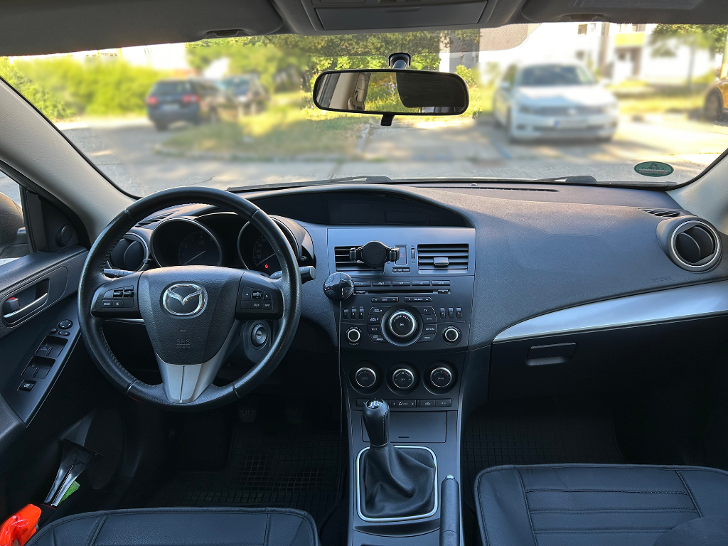 Mazda 3 1.6 MZR TE. 2012