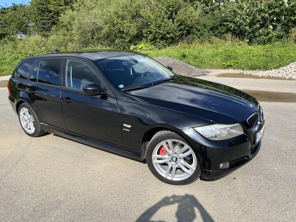 BMW rad 3 Touring 320d Touring xDrive A/T