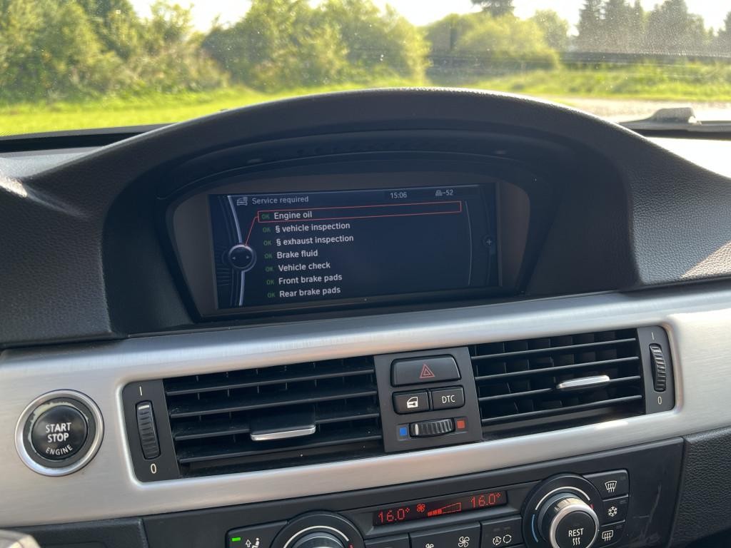 BMW rad 3 Touring 320d Touring xDrive A/T