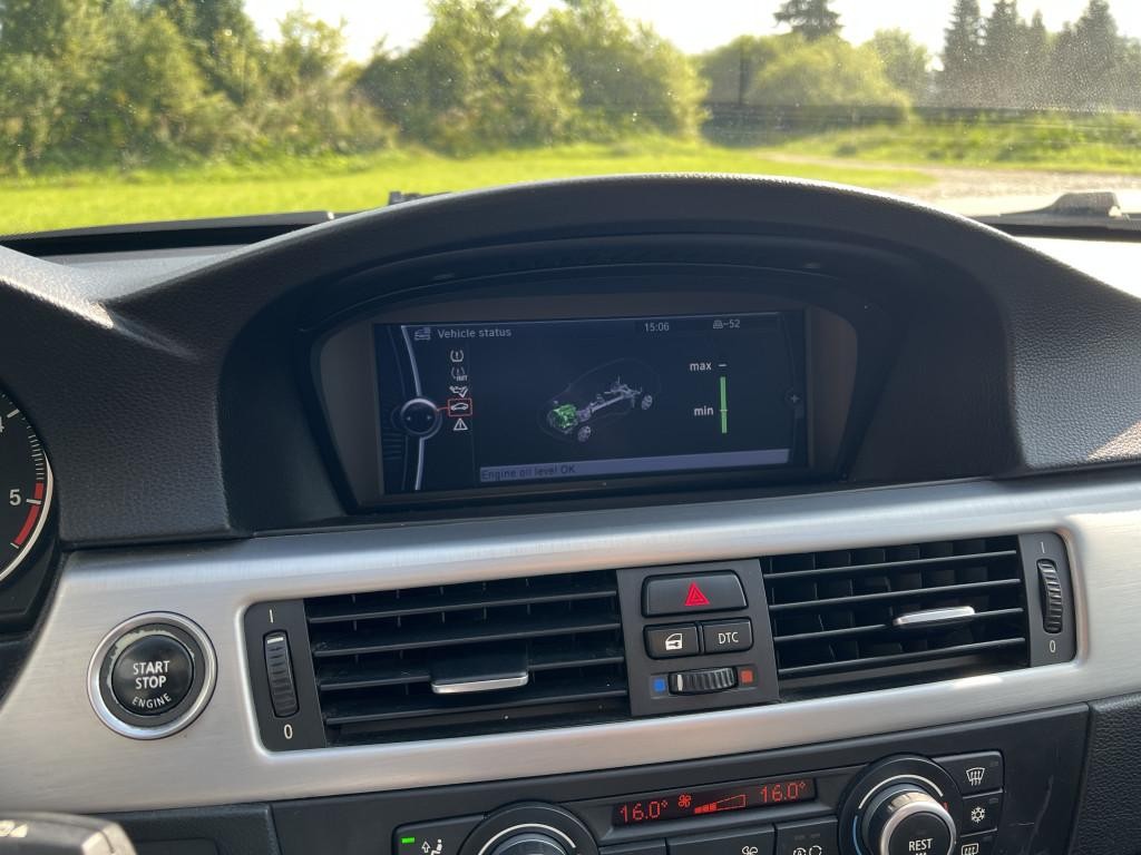 BMW rad 3 Touring 320d Touring xDrive A/T