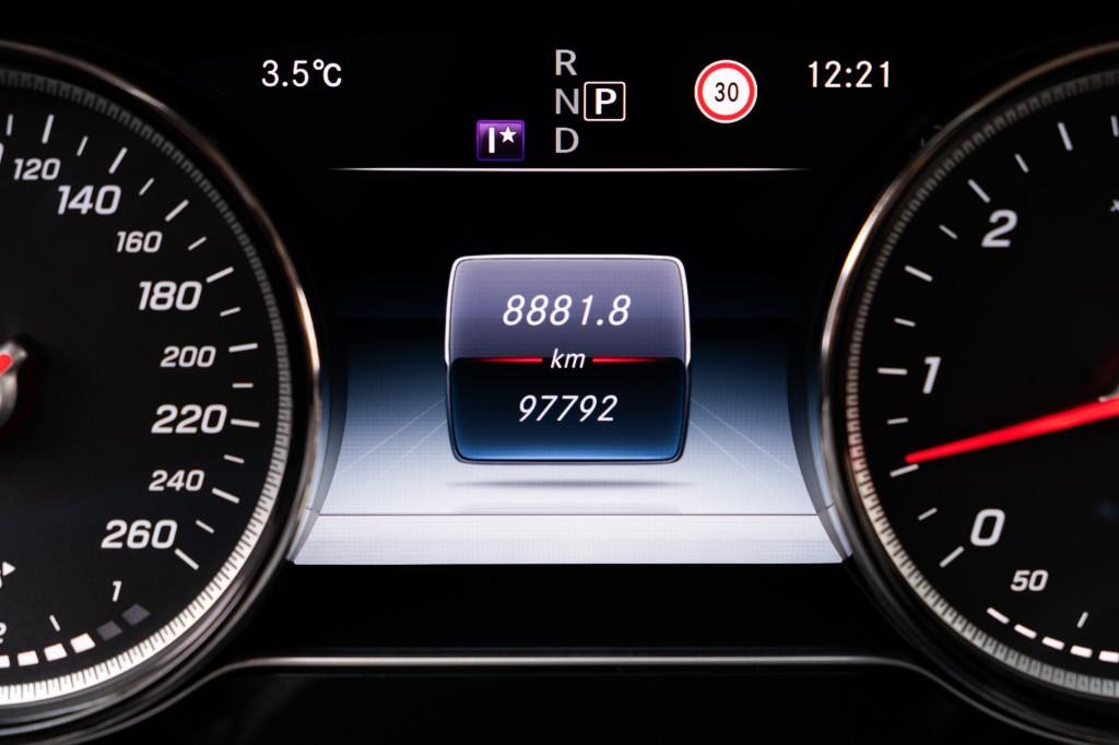 Mercedes E trieda 350 d A/T AIRMATIC