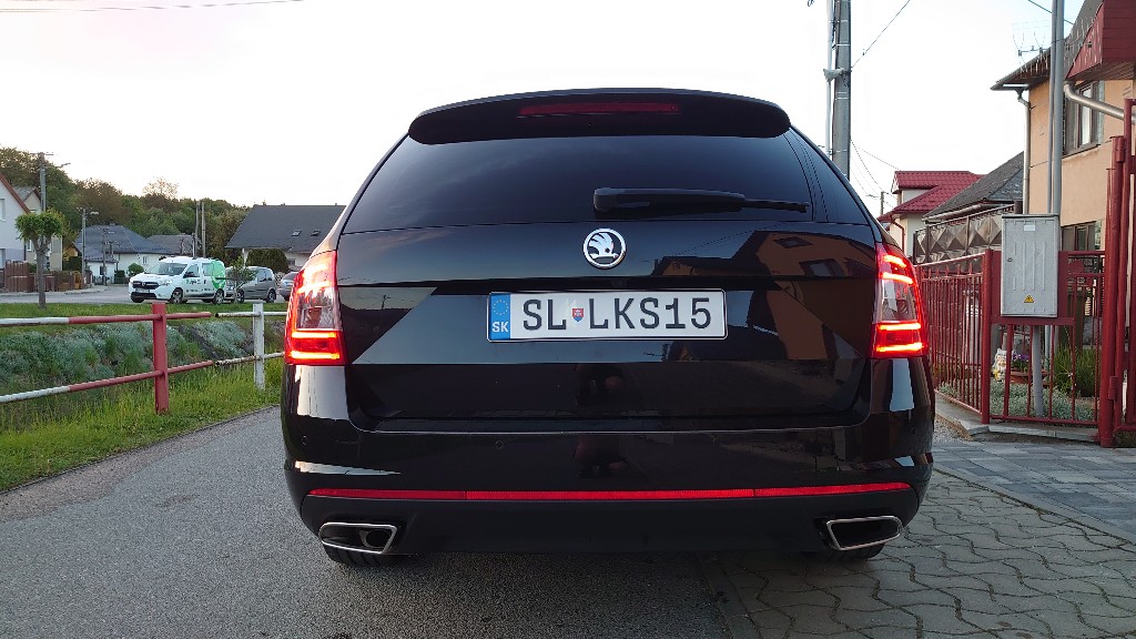 Škoda Octavia Combi 2.0 TDI DPF RS 4x4 DSG