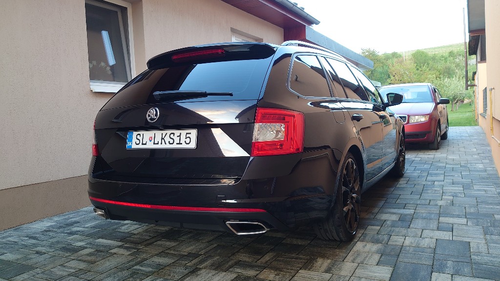 Škoda Octavia Combi 2.0 TDI DPF RS 4x4 DSG