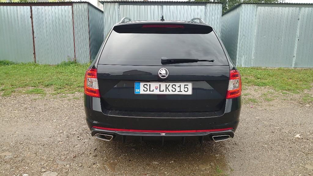 Škoda Octavia Combi 2.0 TDI DPF RS 4x4 DSG