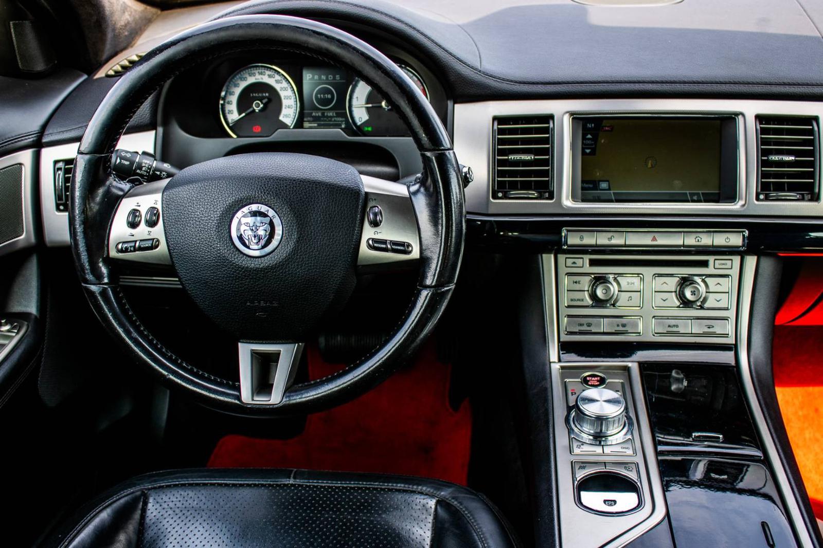 Jaguar XF 3.0D S V6 Luxury