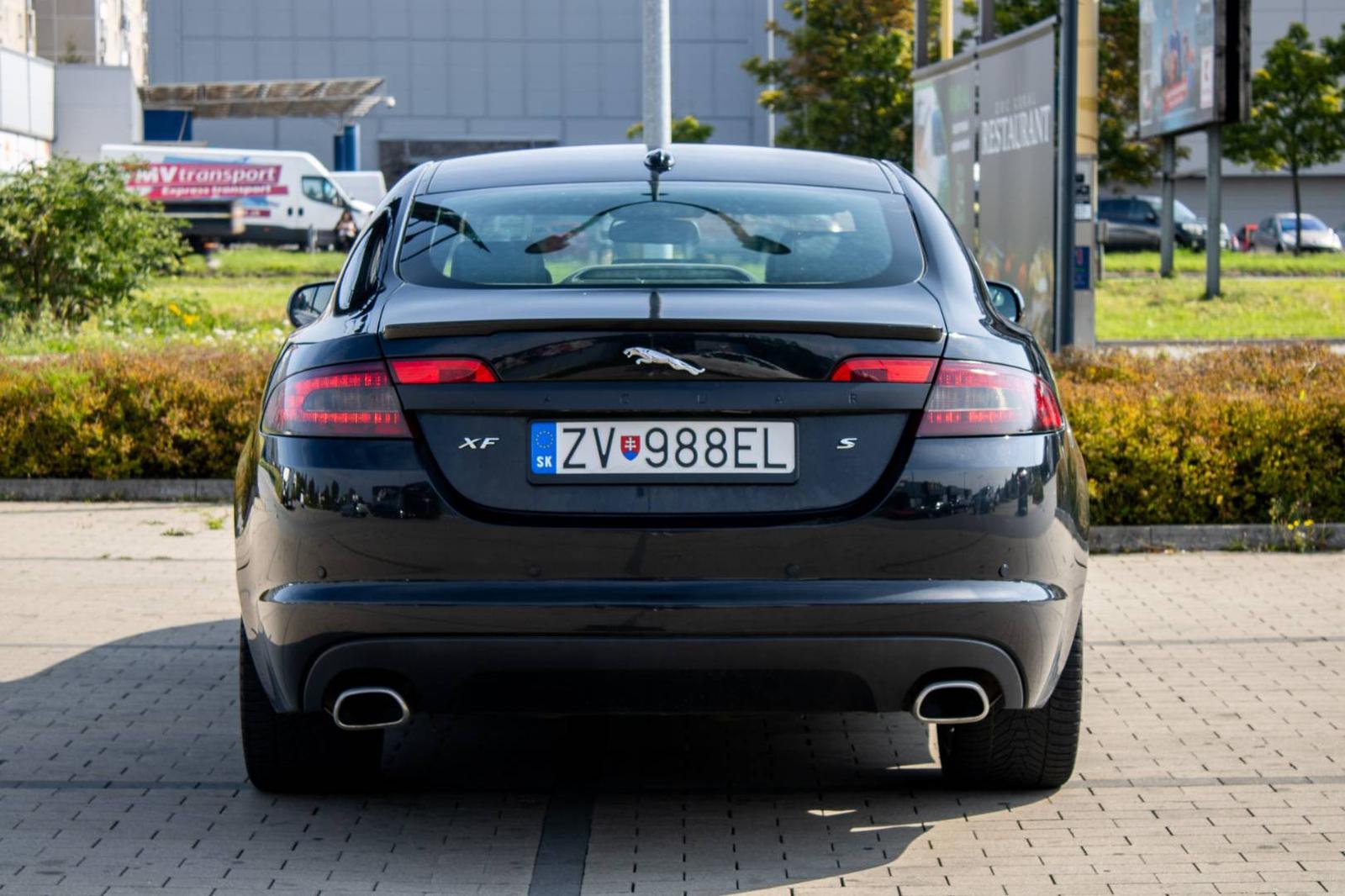 Jaguar XF 3.0D S V6 Luxury