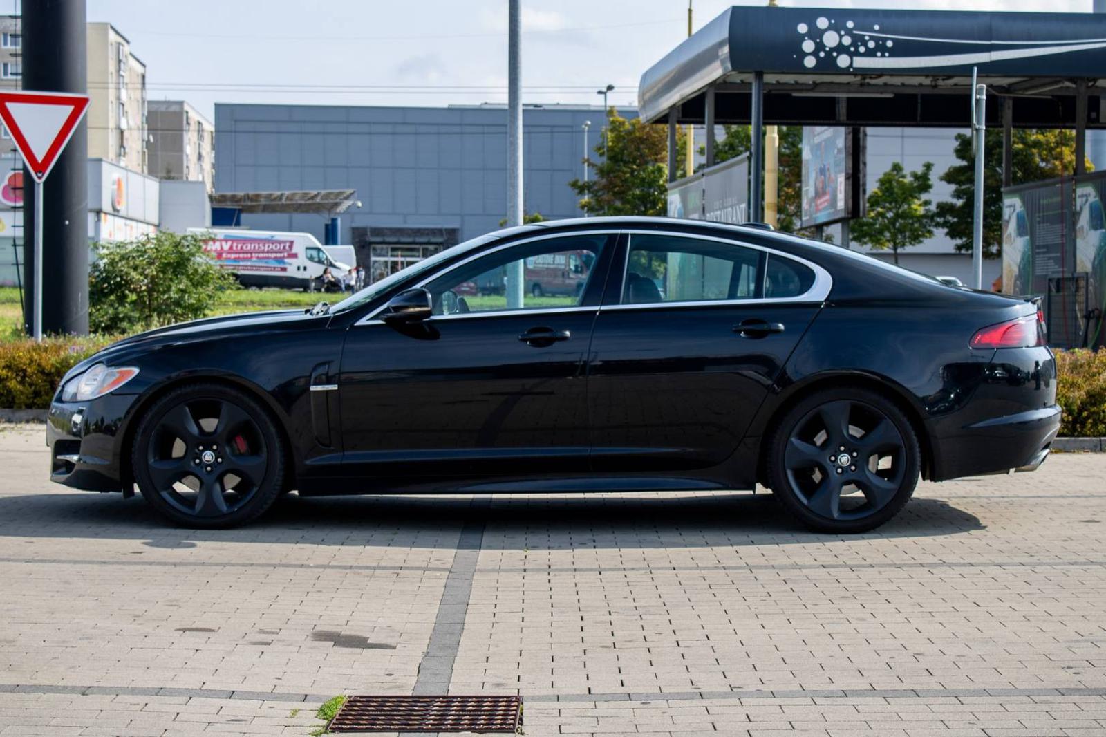 Jaguar XF 3.0D S V6 Luxury